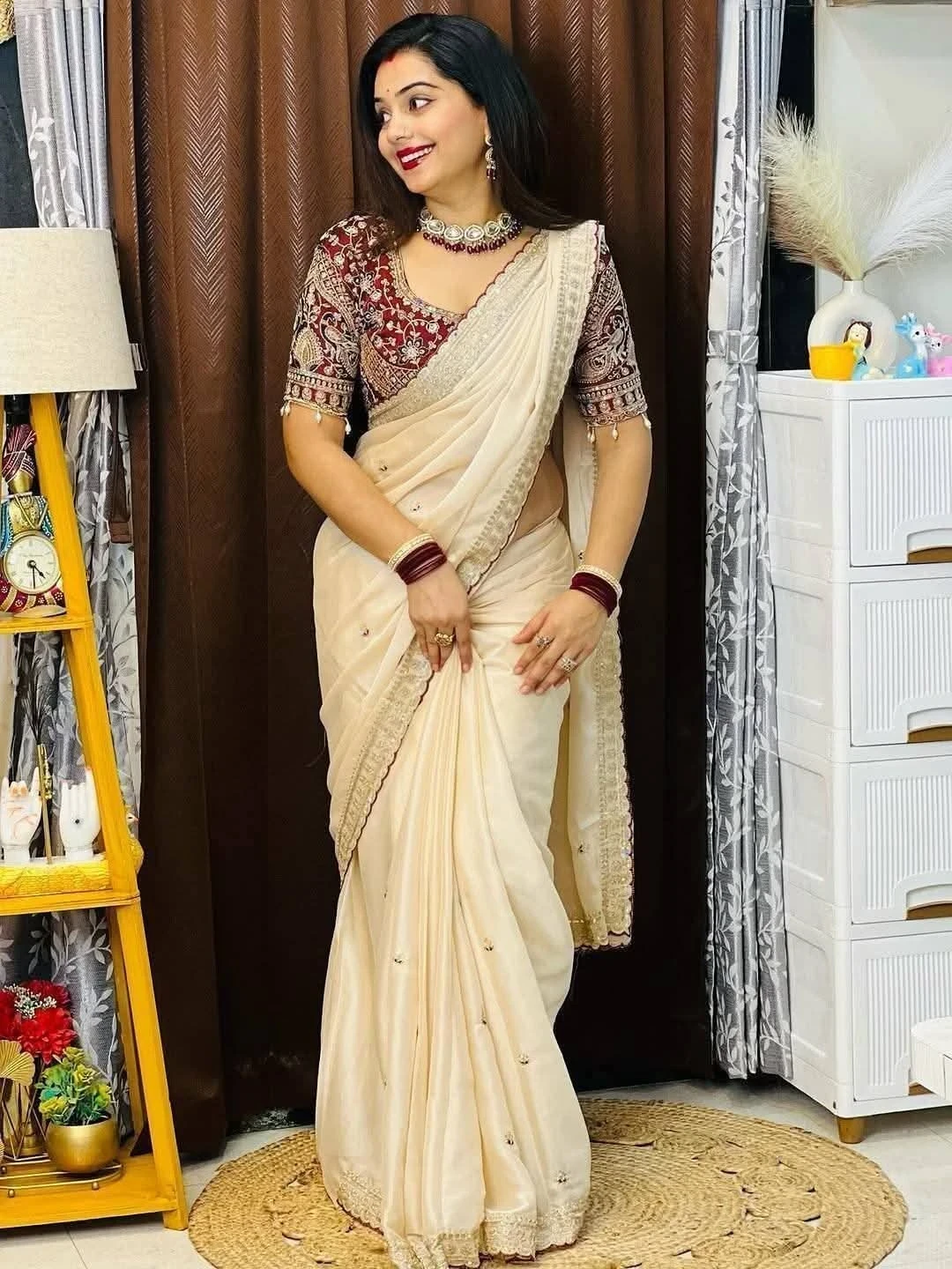 🌺 Exclusive Indian Fendi Silk Saree - 🌺